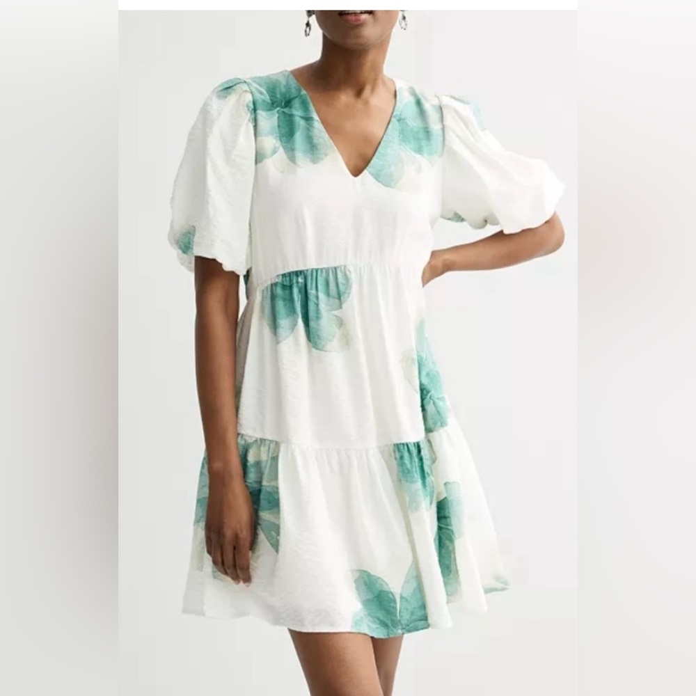 Nine West White and Green Floral Midi Dress